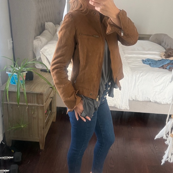 Like new Zara faux suede jacket - Picture 6 of 6